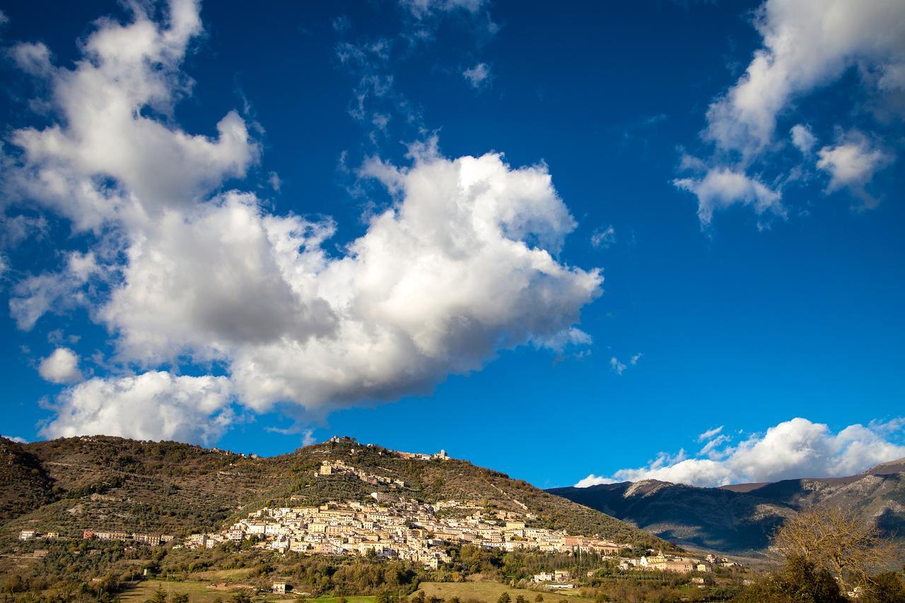 Agriturismo Di Charme Erbadoro Alvito المظهر الخارجي الصورة